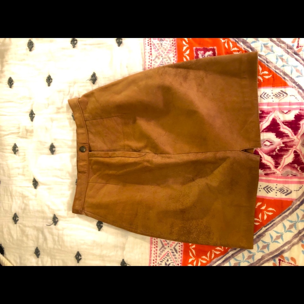 Tan leather mini skirt